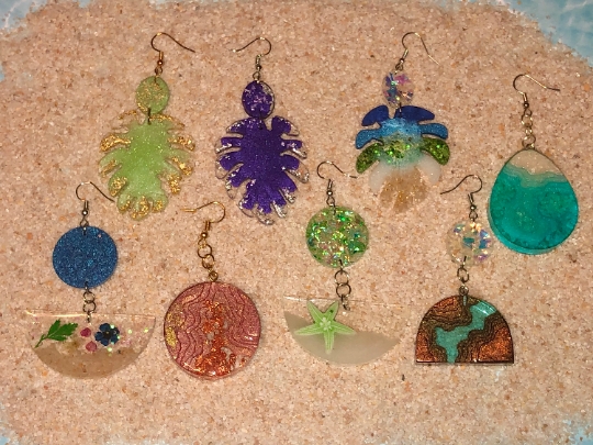 Making Waves, beach style Resin earrings picture