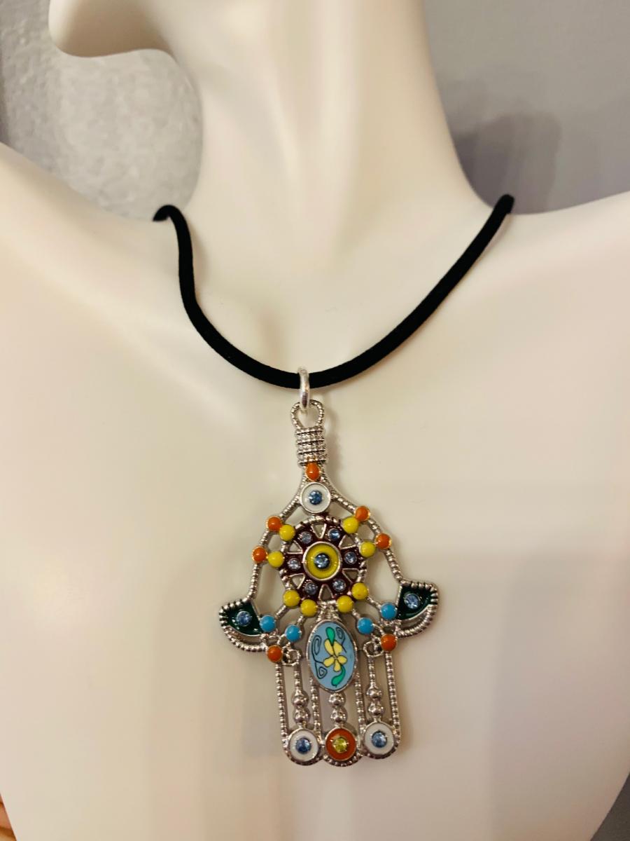 Hamsa Pendant Necklace (large pendant) picture