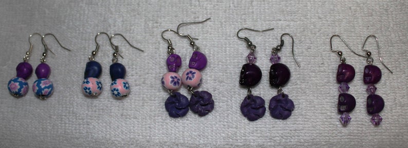 Skull Earrings picture