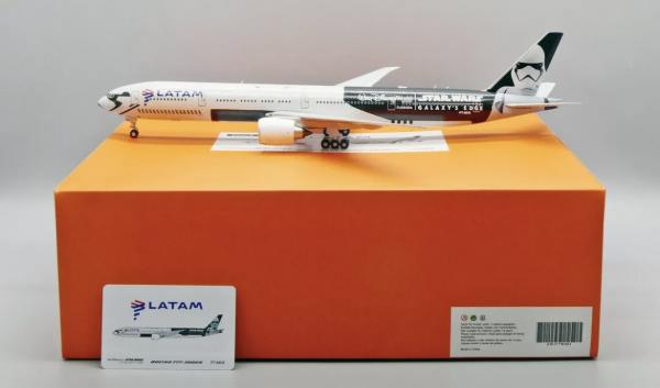 LATAM AIRLINES - STAR WARS -  JC WINGS 1:200 SCALE BOEING 777-300ER  REG: PT-MUA DIECAST  MODELS picture
