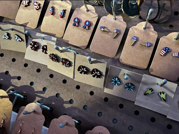 Earrings picture