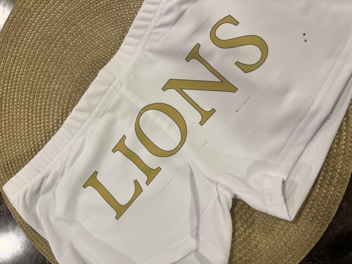 Customized apparel picture