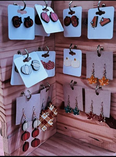 Seasonal jewelry