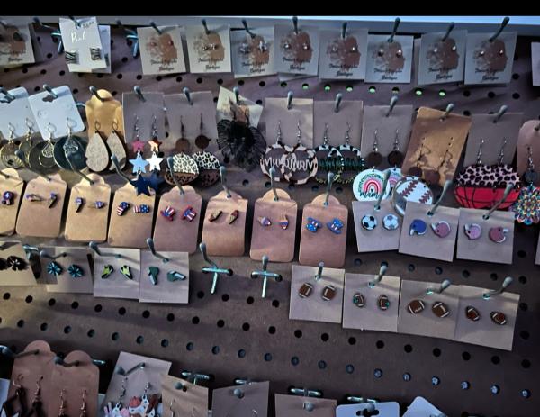 Earrings picture