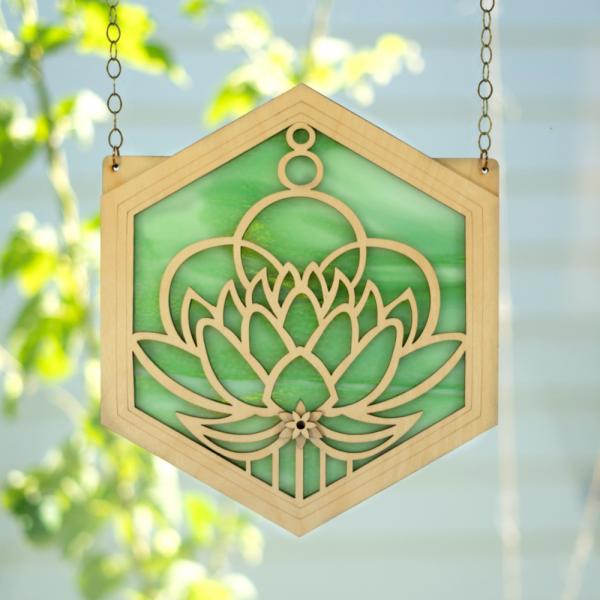 Grand Lotus Suncatcher picture