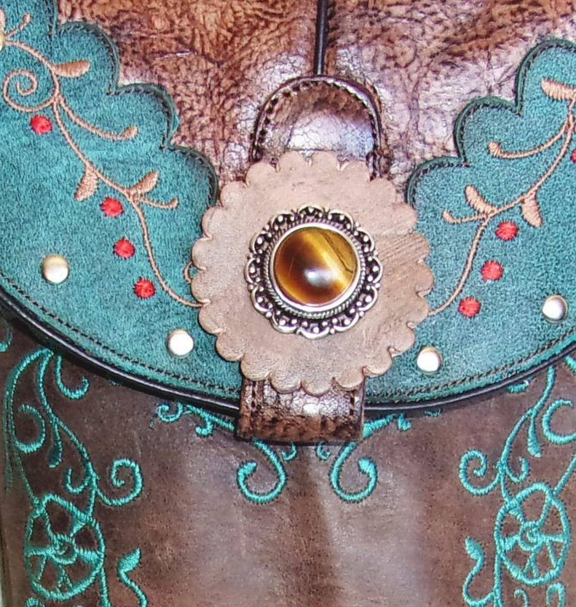 Cross-Body Hipster Bag - Cowboy Boot Purse HP729 picture