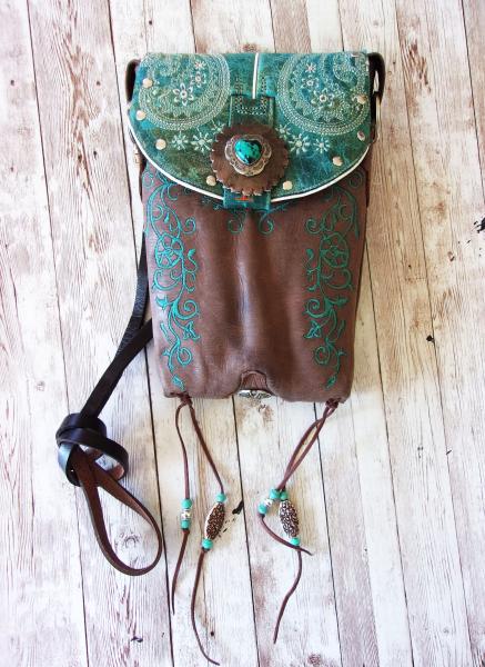 Cross-Body Hipster Bag - Cowboy Boot Purse HP761 picture