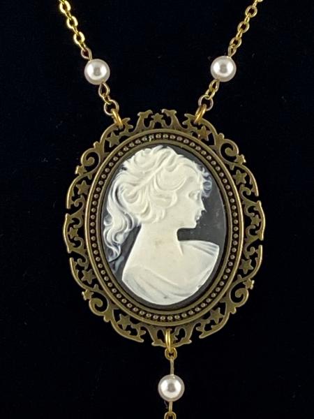 Victorian Style Pearl and Cameo Necklace picture