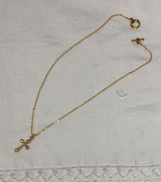 Vintage Cross Pendant Necklace - Gold picture