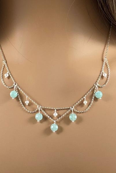 Scalloped Pearl Gemstone Necklace picture