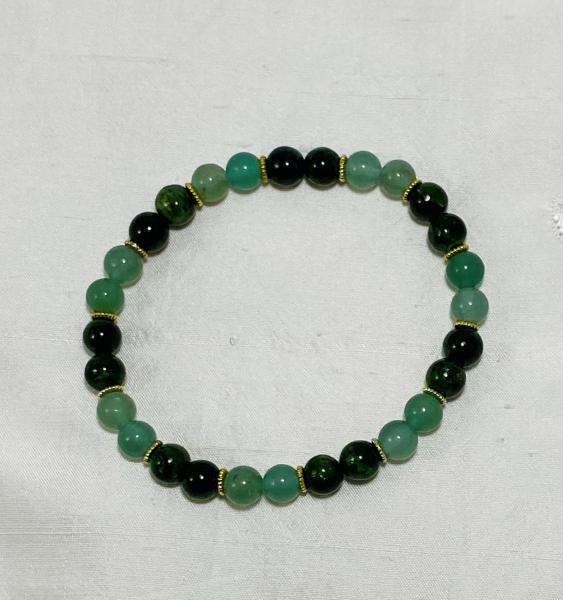 Siberian Emerald and Aventurine Gemstone Bracelet picture