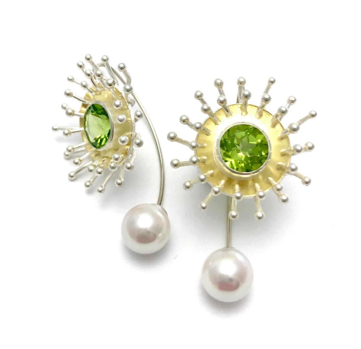 Frill Jemloch&trade; Earring picture