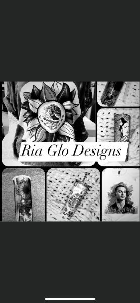 Ria Glo Designs