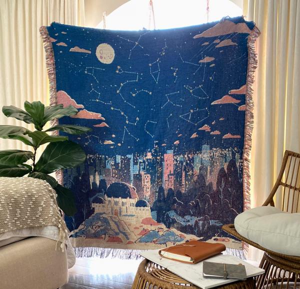 Star-struck Woven Throw picture