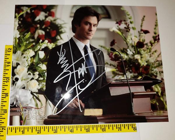 Ian Somerhalder (Damon Salvatore) 8 x 10 AUTOGRAPH Photo The Vampire Diaries