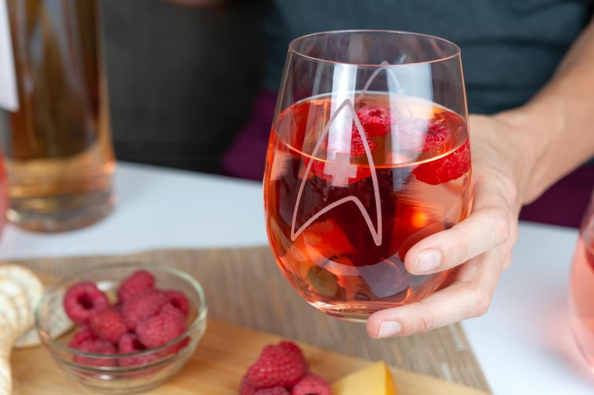 Star Trek - Medical Stemless Wine Glasses 20oz - EXCLUSIVE picture