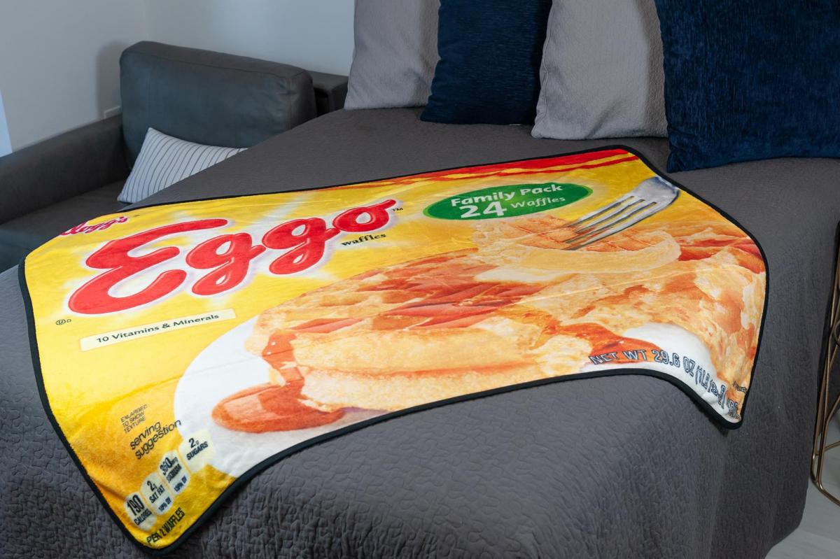 Eggo Waffle Box 45x60 Inch Fleece Throw Blanket picture