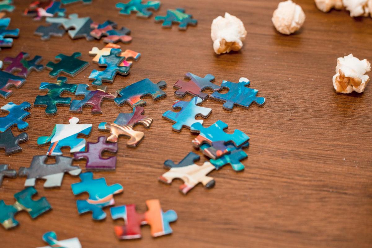 A Pirate's Life for Me! Adventure Puzzle | 1000 Piece Jigsaw Puzzle picture