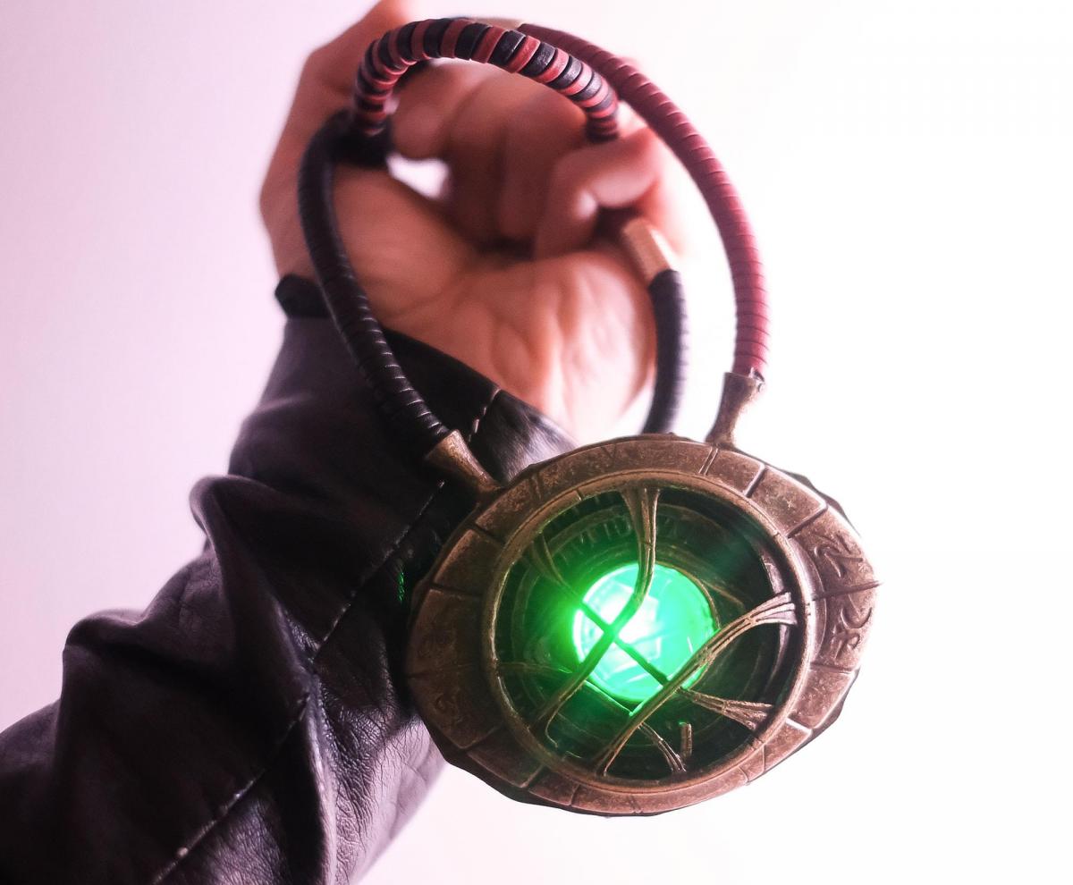 Dr. Strange – Portachiavi Metallico Con Occhio Di Agamotto, SD Toys, Replica Ufficiale Marvel In Blister