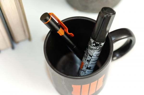 Call of Duty BO4 Tactical Pen & Redaction Marker Gift Set picture