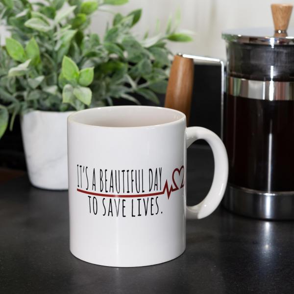 Grey's Anatomy It's A Beautiful Day To Save Lives 16oz Mug picture