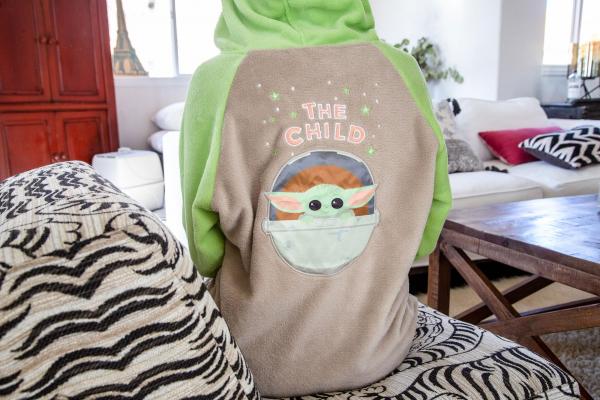 Star Wars Mandalorian Child Ladies Onesie | S/M picture