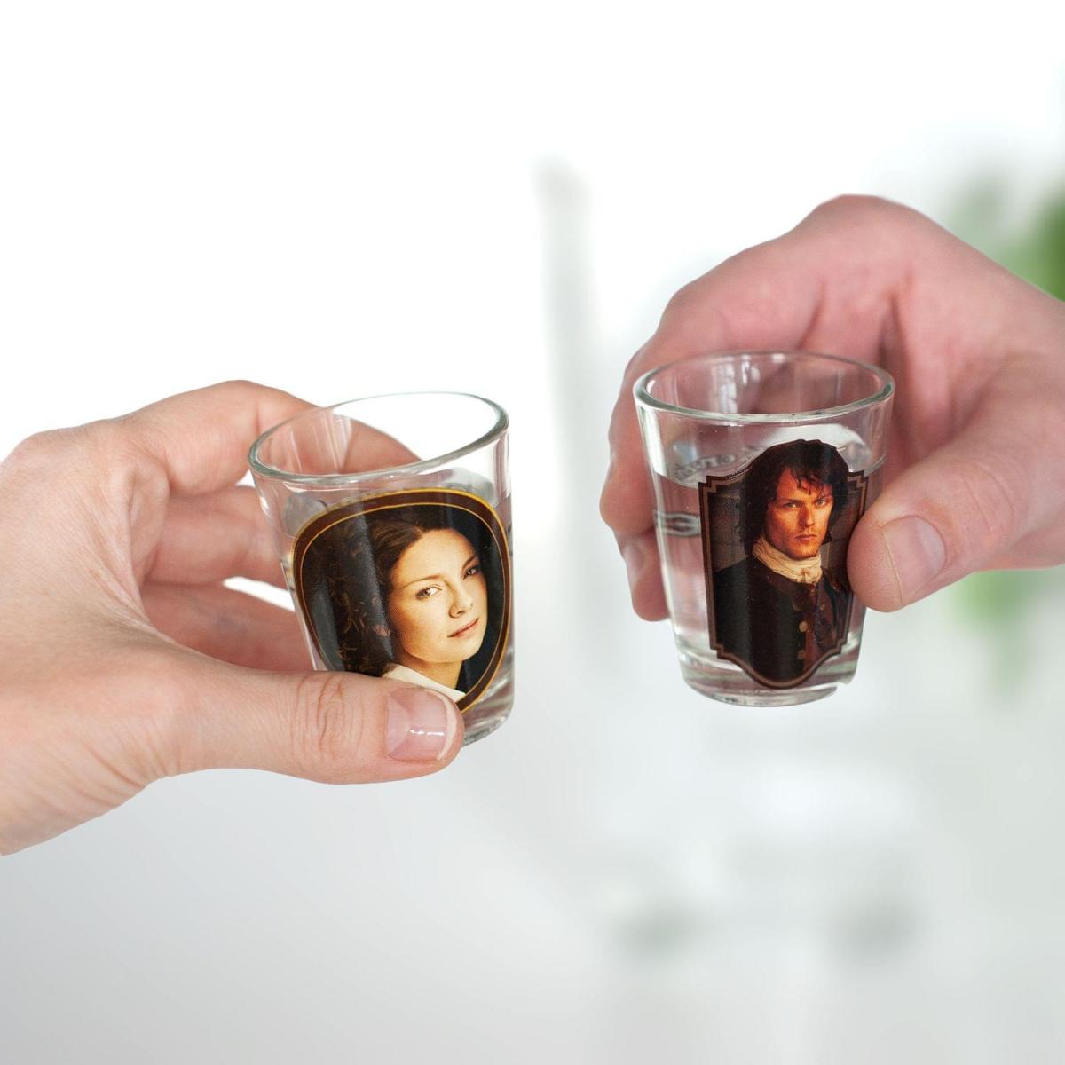 Outlander Jamie and Claire Fraser Shot Glass 2-Pack picture