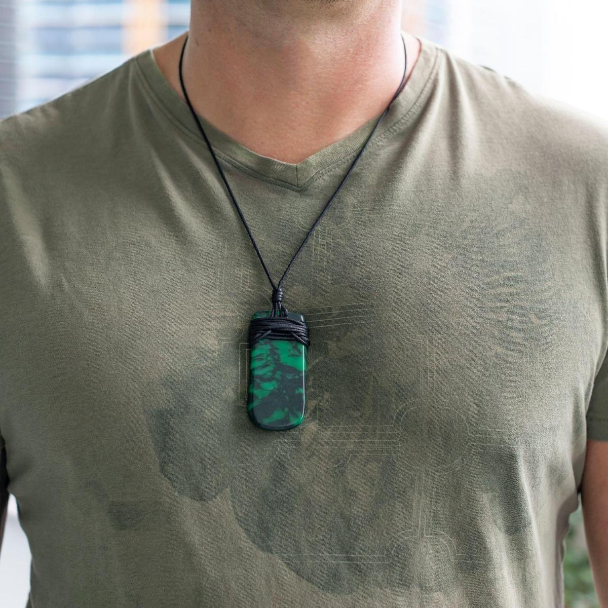 Aquaman Movie Maori Greenstone Toki Pendant Replica Necklace picture