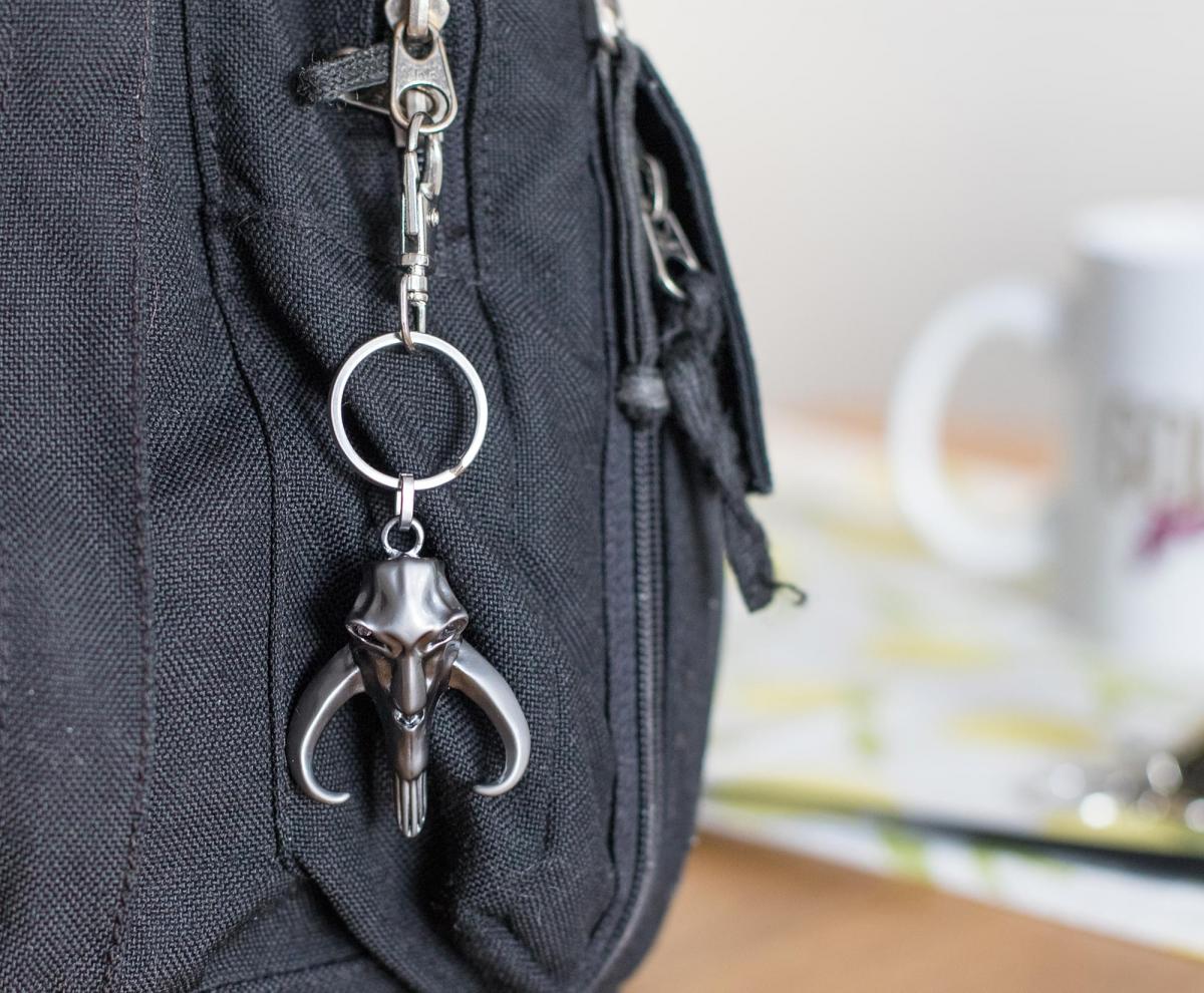 Star Wars Mandalorian Mythosaur 3D Flat Back Metal Keychain picture
