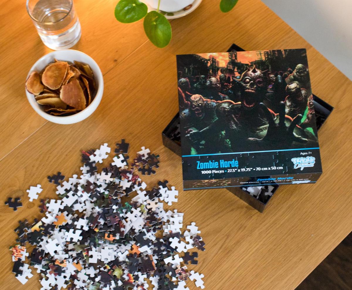 Zombie Horde 1000 Piece Jigsaw Puzzle picture