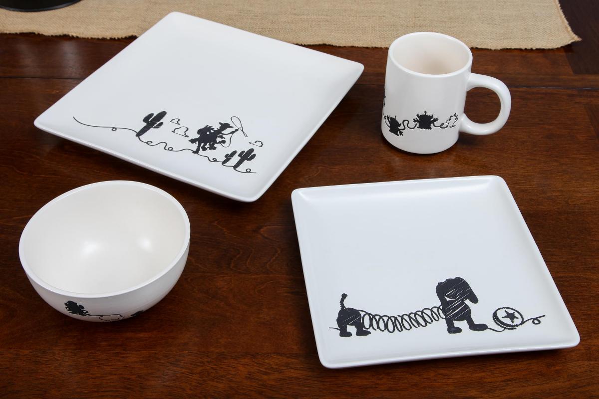 Toy Story Scribble Characters 4 Piece Dinnerware Set picture