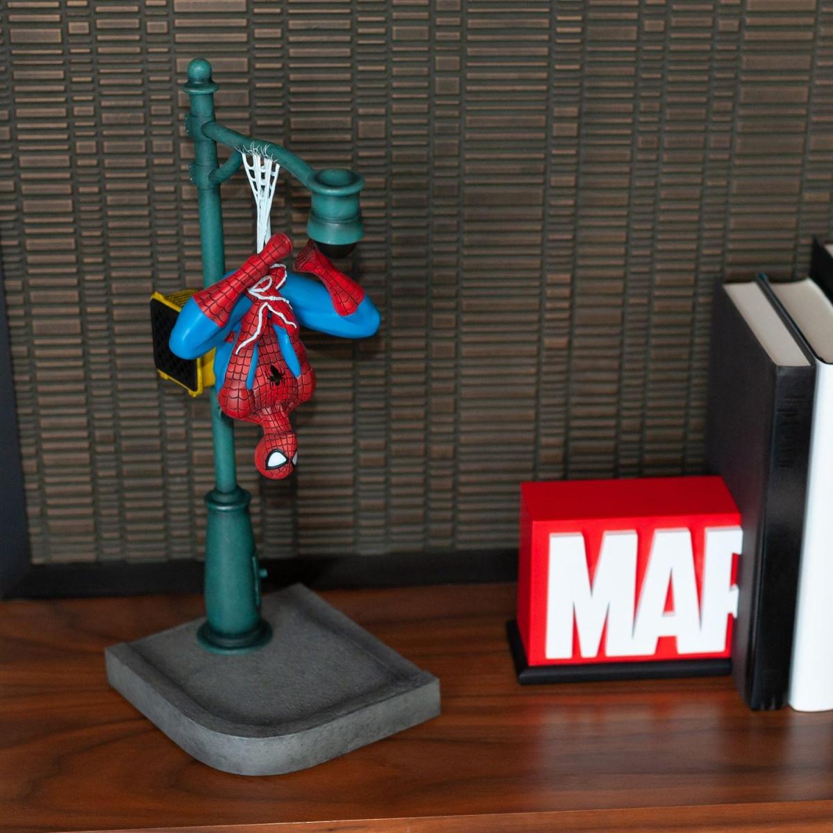 Marvel Spider-Man 14 Inch Collector's Gallery Resin Statue picture