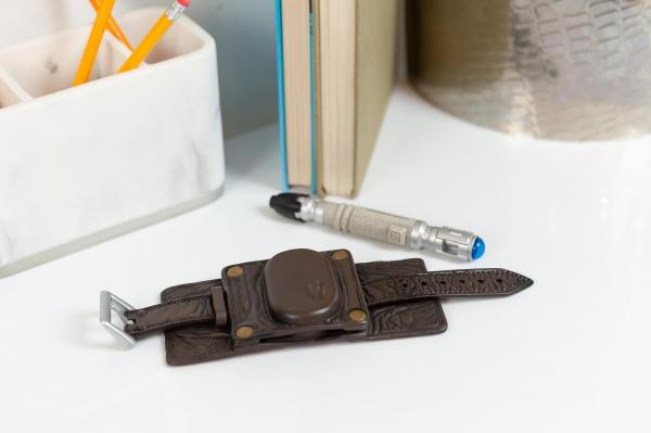 Doctor Who Captain Jacks Vortex Manipulator & Mini Sonic Scr picture