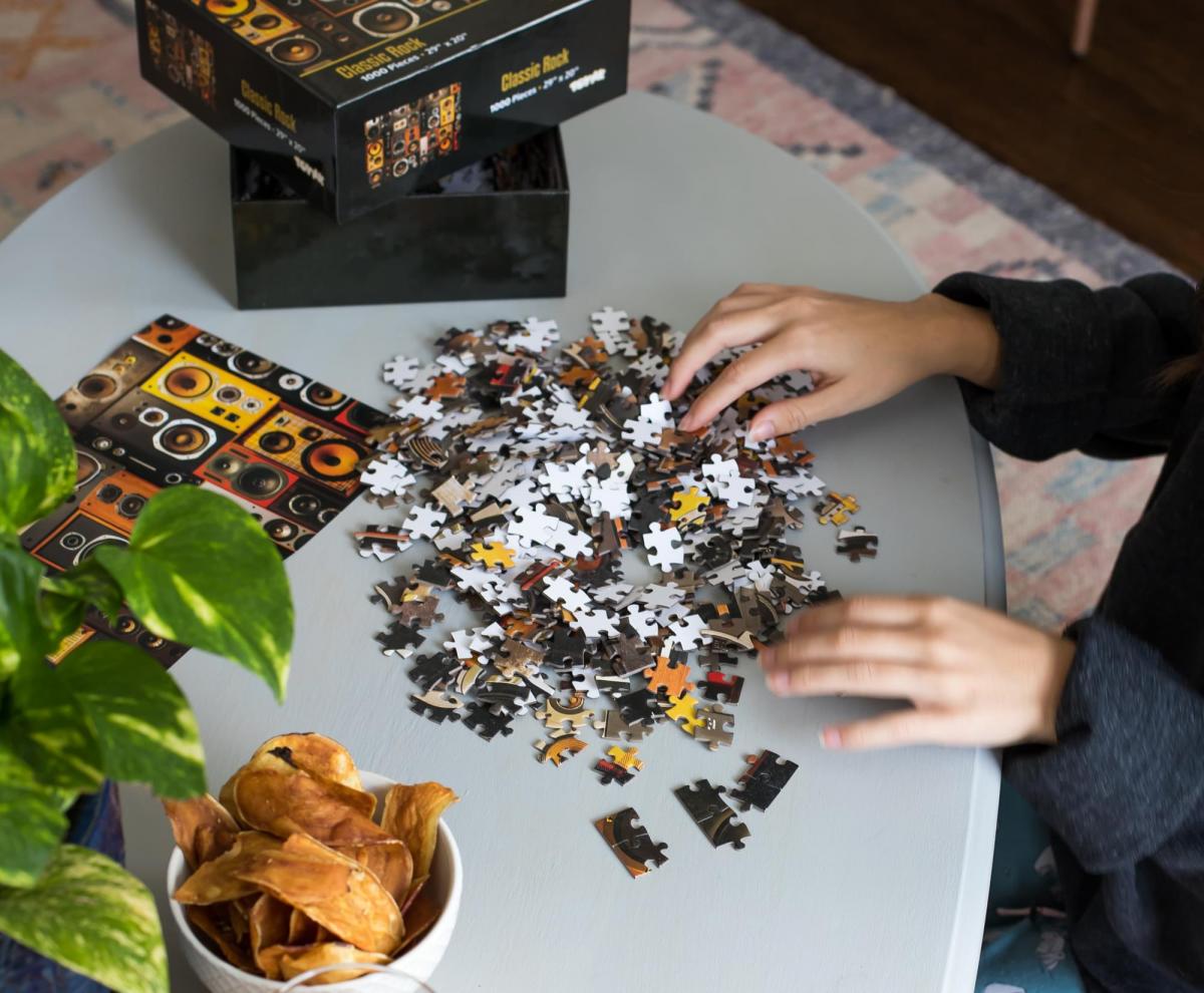Classic Rock 1000 Piece Jigsaw Puzzle picture
