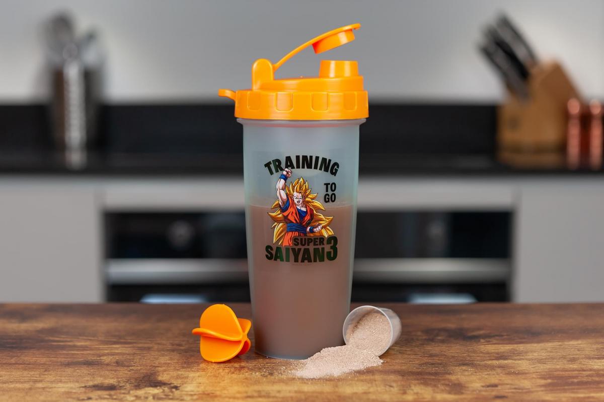 Dragon Ballz Super Saiyan Goku Gym Shaker Bottle picture