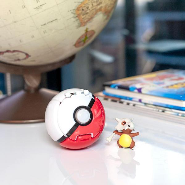 Pokémon Throw 'N' Pop Poké Ball - Cubone Figure w/ Poke Ball picture