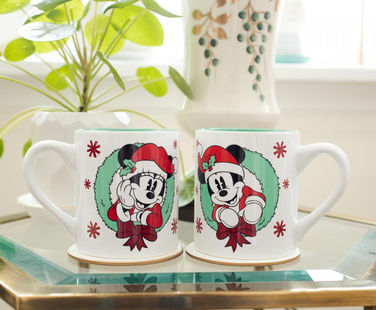 Mickey and Minnie Mouse Holiday Mug Set picture