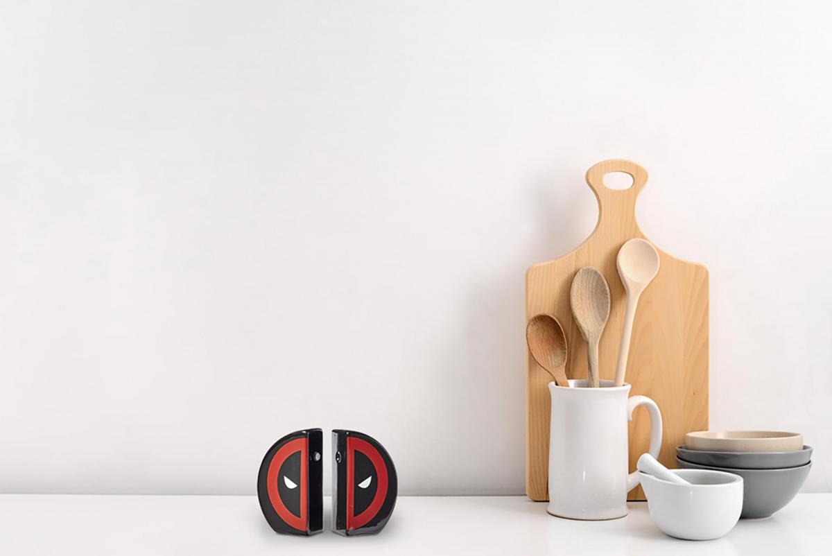 Marvel Deadpool Salt and Pepper Shakers picture