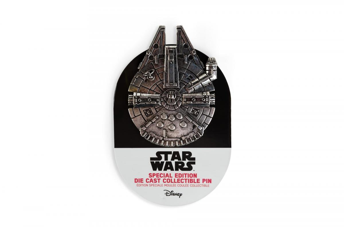 Star Wars Millennium Falcon Die Cast Metal Collector Pin picture