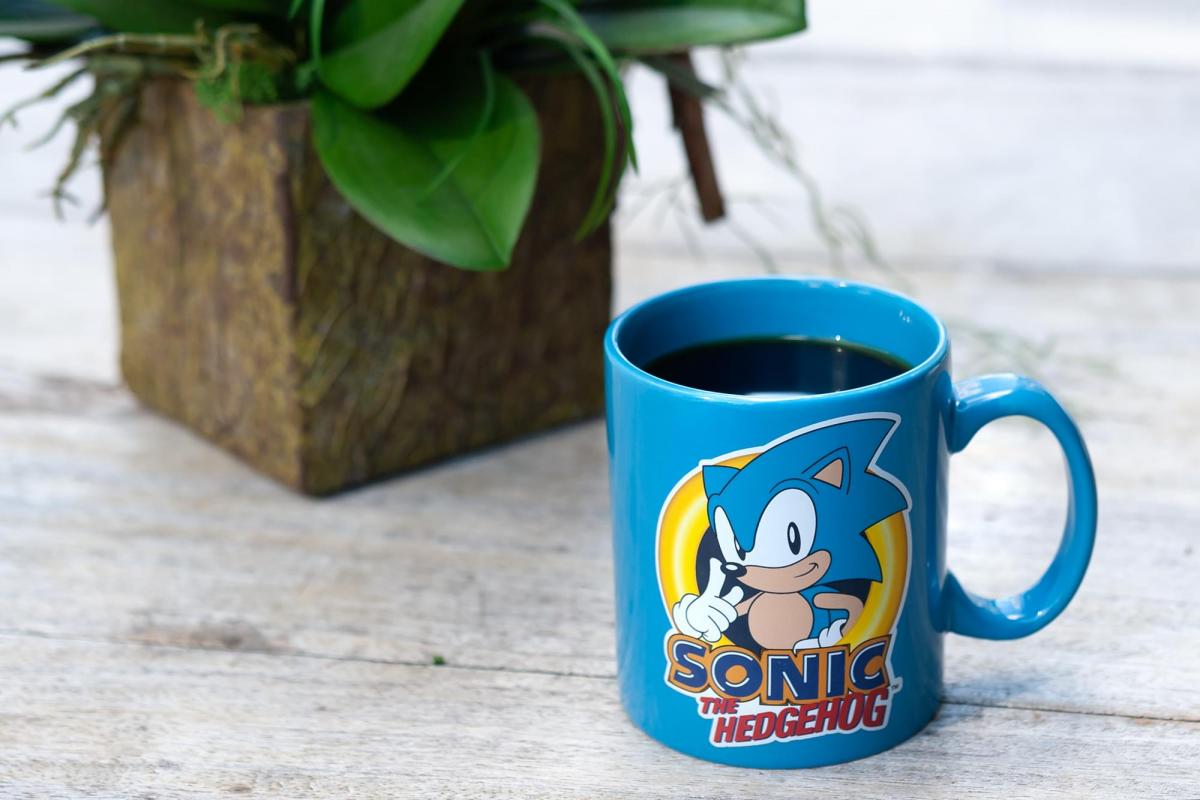Sonic The Hedgehog Blue 16oz Ceramic Coffee Mug picture