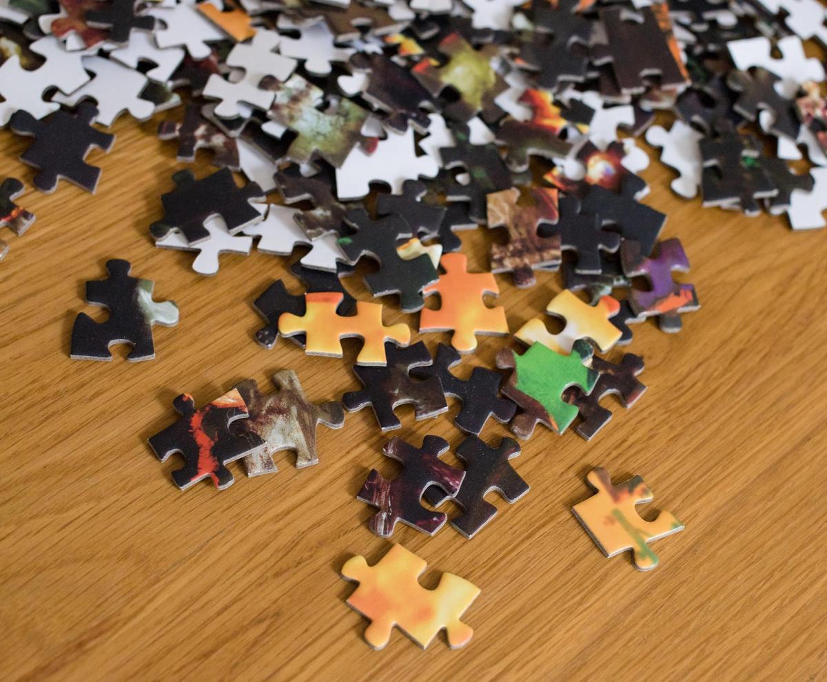 Zombie Horde 1000 Piece Jigsaw Puzzle picture