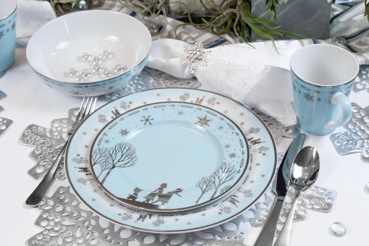 Frozen 2 Themed 16 Piece Ceramic Dinnerware Set picture
