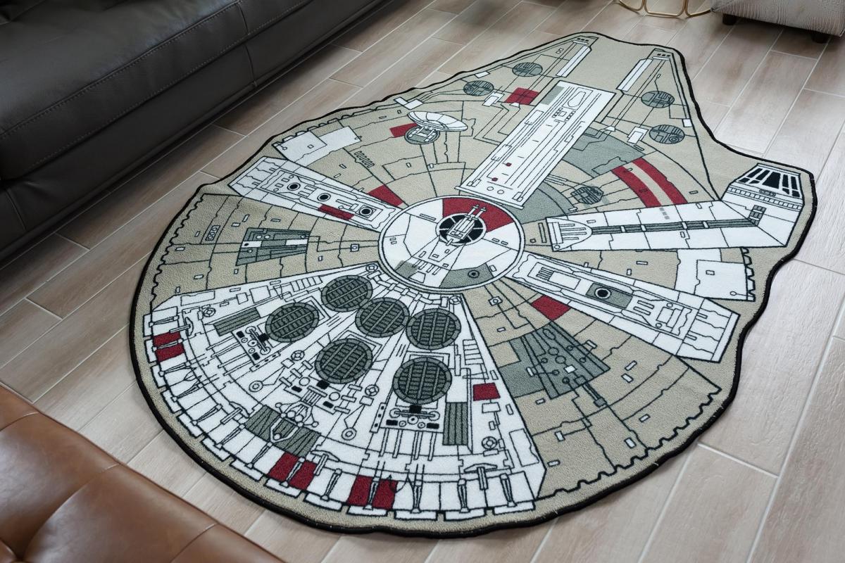Star Wars Millennium Falcon 59 x 79 Inch Area Rug picture