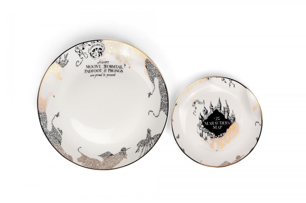 Harry Potter Marauder's Map 4 Piece Porcelain Place Setting picture