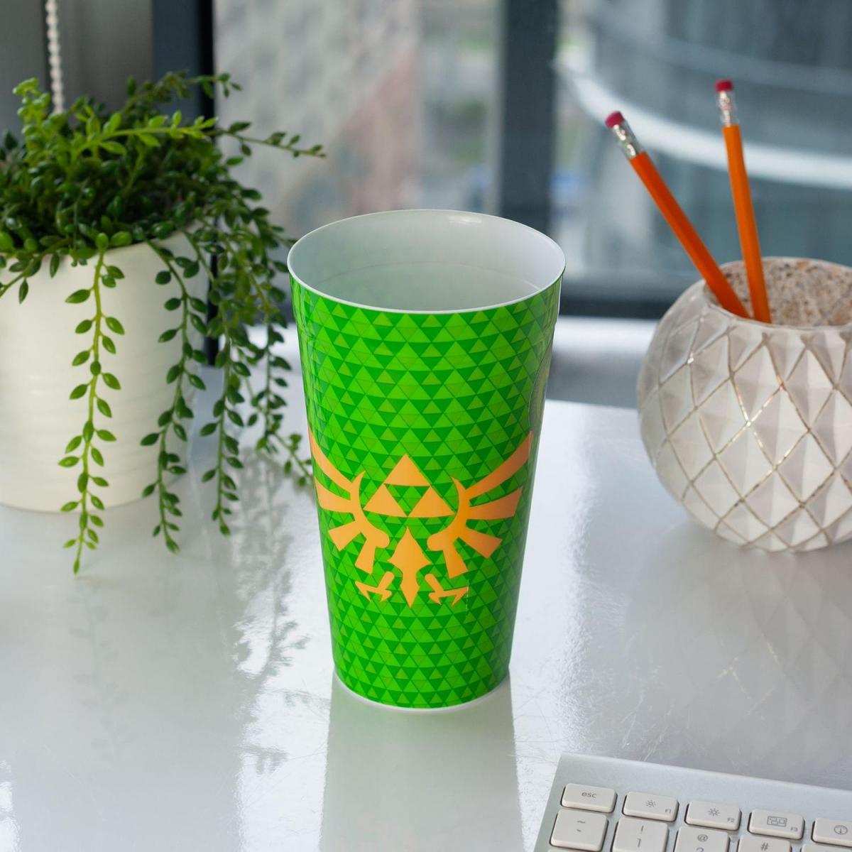 Zelda Plastic Pint Glass picture