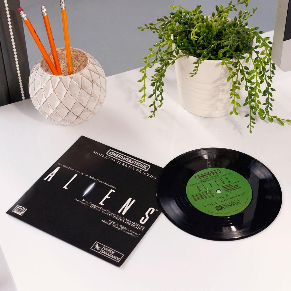 Aliens 30th Anniversary Vinyl Film Score picture