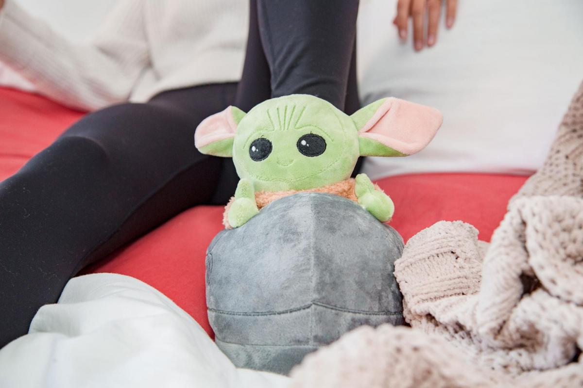Star Wars The Child 3D Plush Slippers Size 8 picture