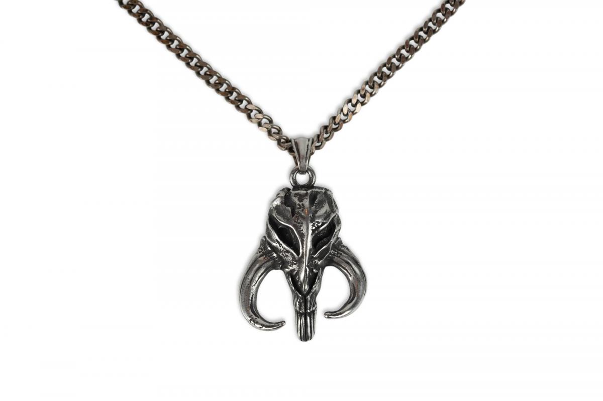 Star Wars Mandalorian Mythosaur Skull Pendant Necklace picture