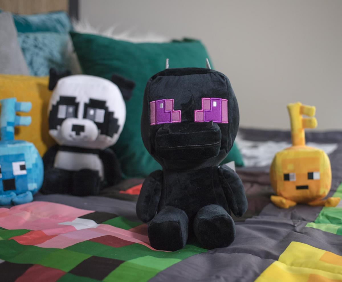 Minecraft 8.75 Inch Ender Dragon Plush picture