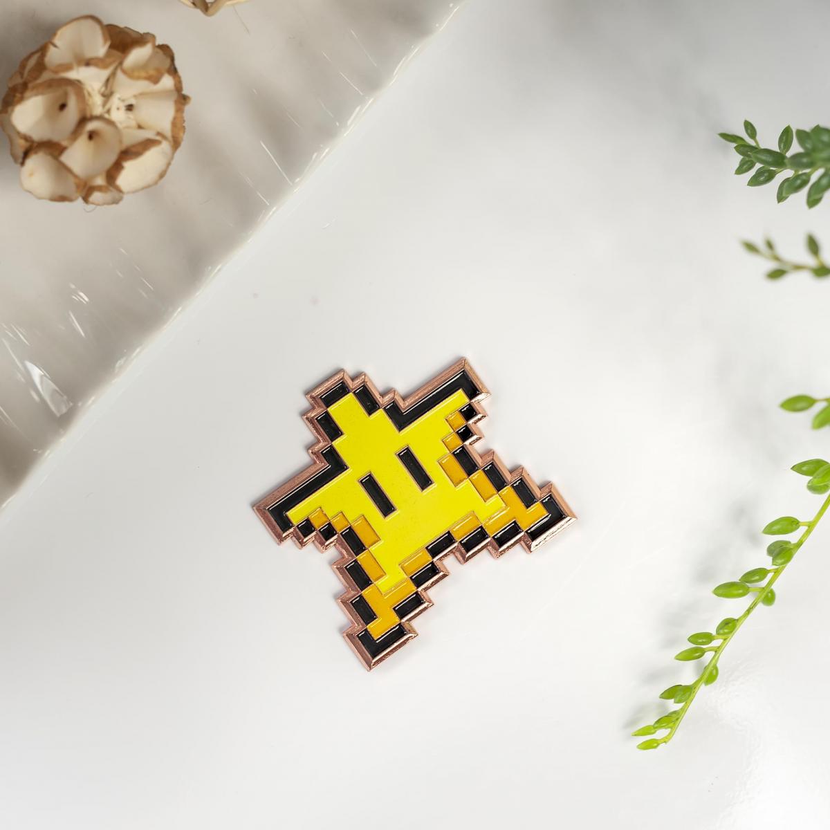 8-Bit Invincible Star Paperweight picture